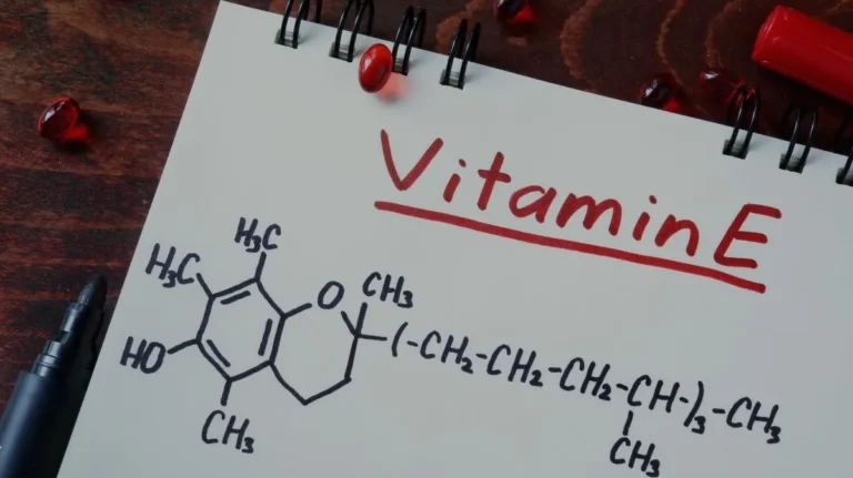 Vitamina E: benefici, carenza e alimenti